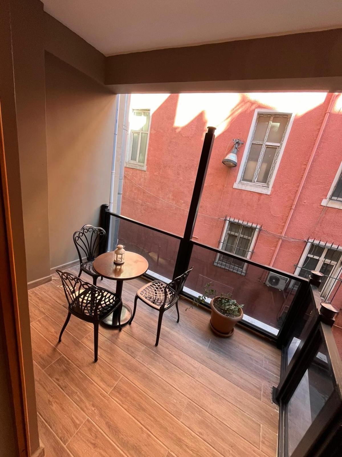 Majestik Hotel Istanbul Luaran gambar