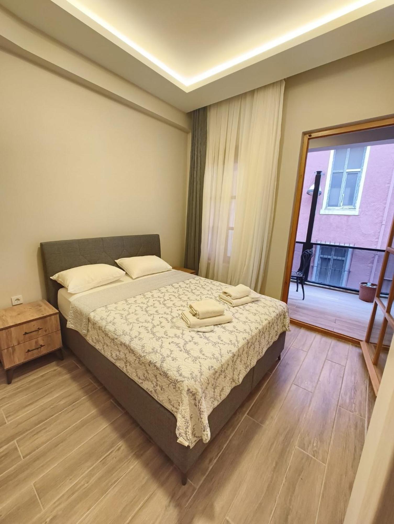 Majestik Hotel Istanbul Luaran gambar